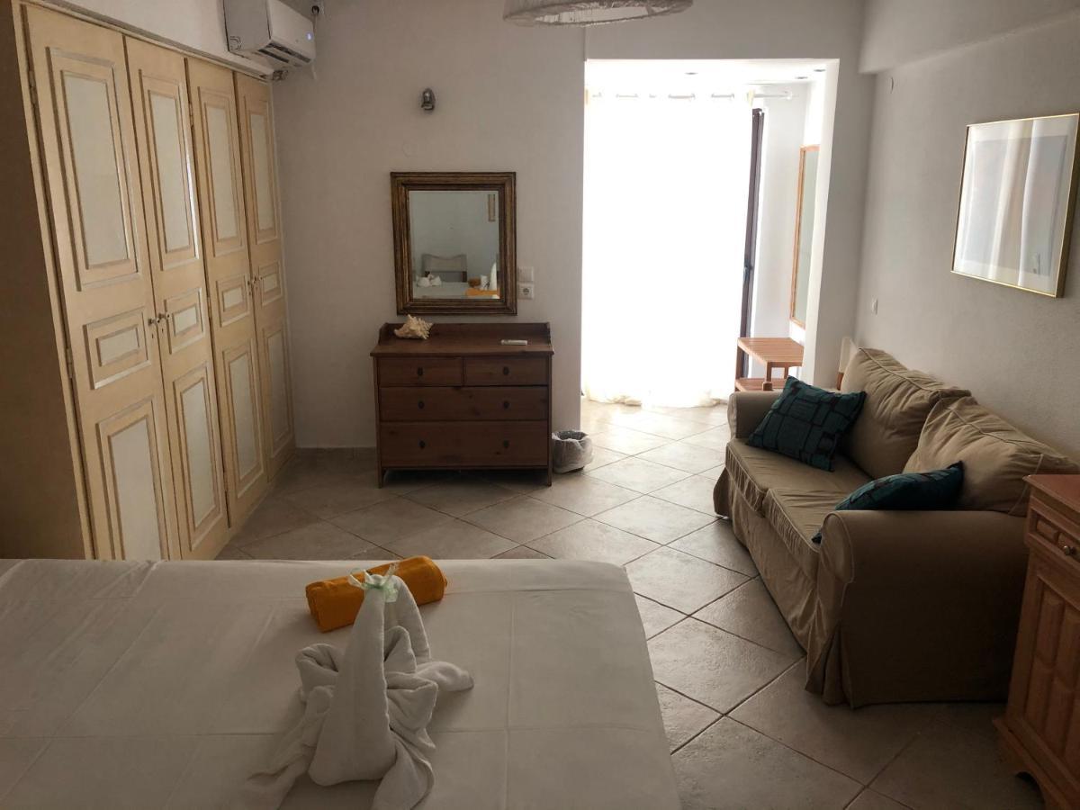 Villaparadiso Beach Front Villa Makris Gialos Аргостолион Экстерьер фото